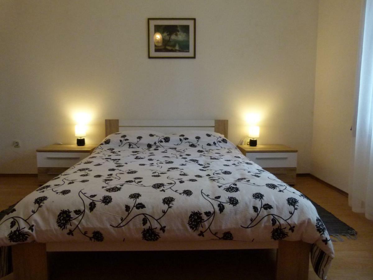 Dalmatian Stone House Angela Villa เดอร์นิช ภายนอก รูปภาพ