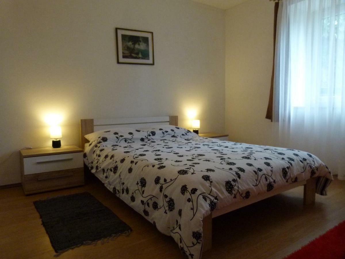 Dalmatian Stone House Angela Villa เดอร์นิช ภายนอก รูปภาพ